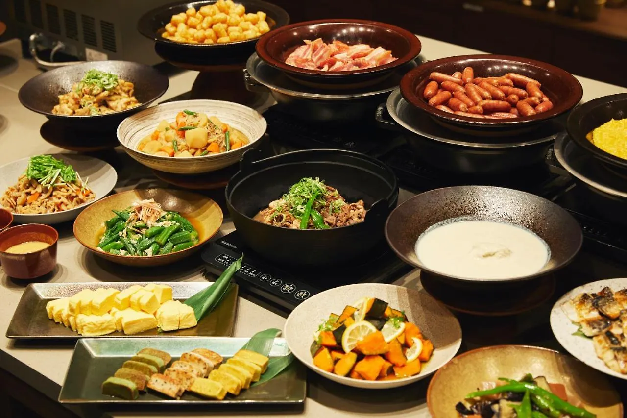 호텔 먼데이 교토 마루타마치 3*,  일본