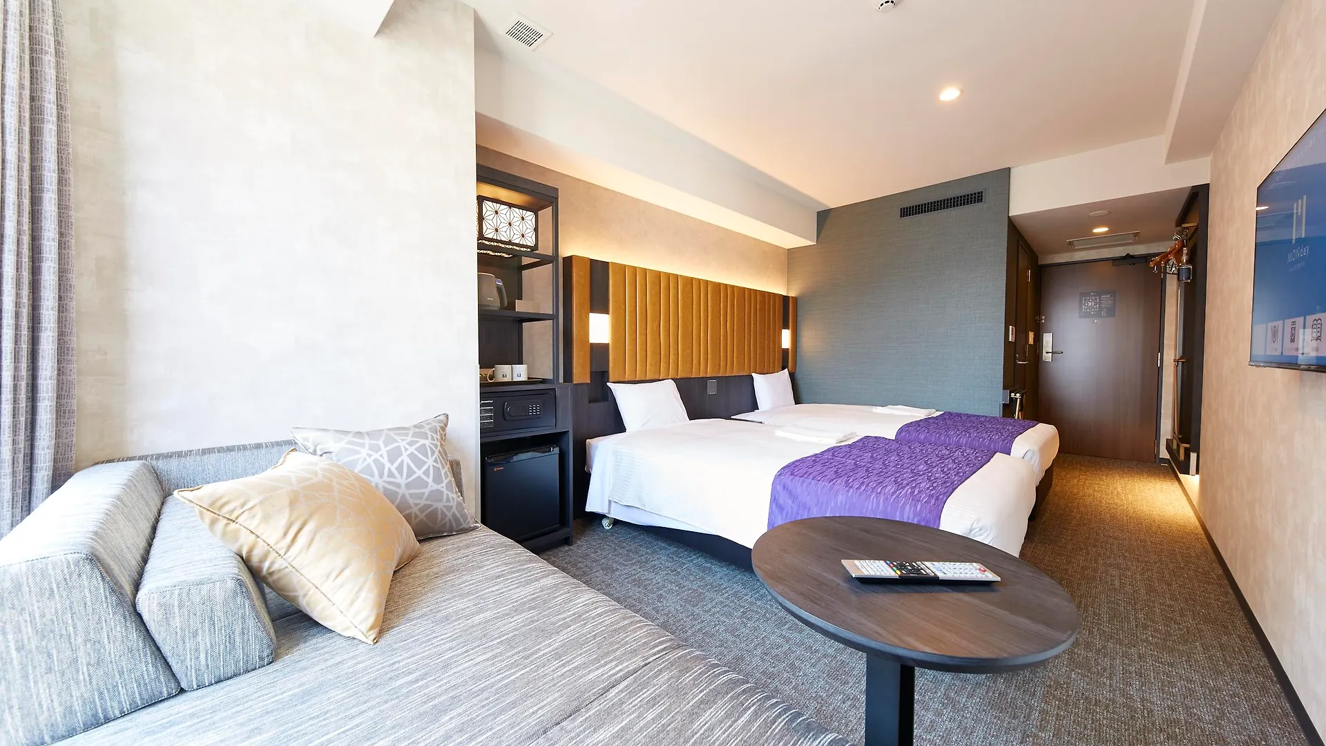 ***  hotel MONday 京都丸太町 日本
